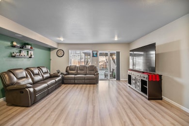 7870 Phaedra Ln, White City, OR 97503 - photo 3