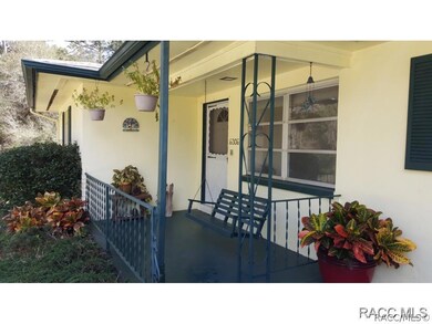 Front porch swing