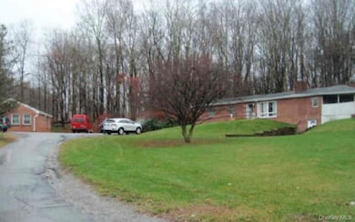 176 Doansburg Rd unit 172, Brewster, NY 10509 - photo 4