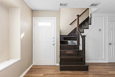 6925 Calendar Rd unit B, Arlington, TX 76001 - photo 6