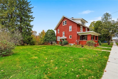 208 Mercer St, Clintonville, PA 16372 - photo 4