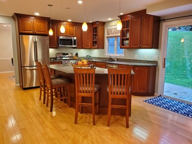7 Woodridge Ln, Ashland, MA 01721 - photo 4