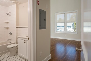 1191 E Putnam Ave unit 3, Riverside, CT 06878 - photo 7