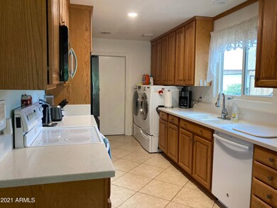 3739 E Florian Cir, Mesa, AZ 85206 - photo 6