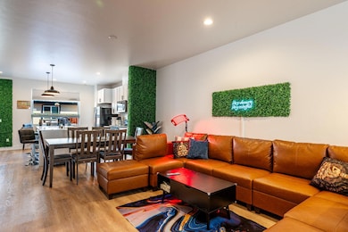 735 E 7th St, Sheridan, WY 82801 - photo 6