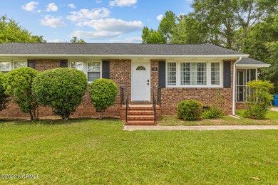706 Royce Ave, Jacksonville, NC 28540 - photo 6