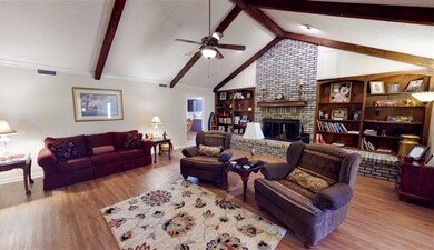 GRAND Room