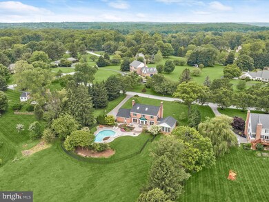 13003 Heil Manor Dr, Reisterstown, MD 21136 - photo 5