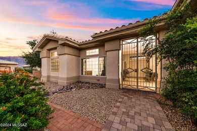 GATED FRONT ENTRYWAY
