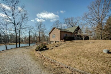 160 Sunrise Dr, Freeburg, IL 62243 - photo 2