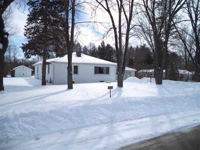 823 W Baxterwood Ln, Janesville, WI 53546 - photo 2