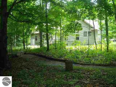 5899 Huron Woods Dr, Tawas City, MI 48763 - photo 5