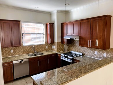 1508 Thompson St, Houston, TX 77007 - photo 4