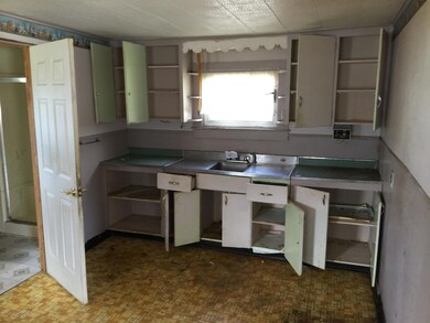 1307 Watson St, Scranton, PA 18504 - photo 6