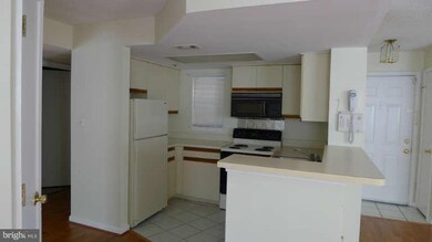 14110 Bowsprit Ln unit 904, Laurel, MD 20707 - photo 7