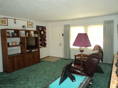 2032 W 3rd 011