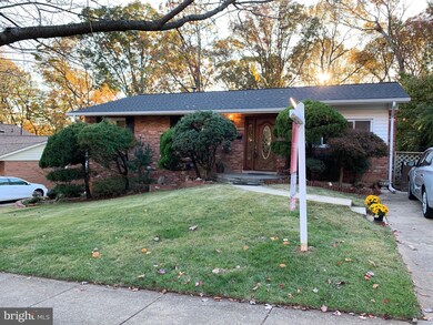 1723 Evelyn Dr, Rockville, MD 20852 - photo 2