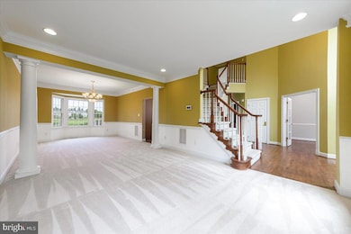 43164 Valiant Dr, Chantilly, VA 20152 - photo 6