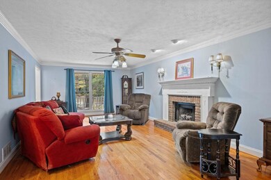 1165 Johnson Cir, Lawrenceville, GA 30046 - photo 6