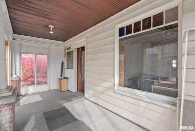 1322 15th Street A, Moline, IL 61265 - photo 4