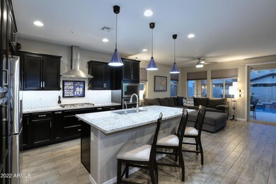Night-Kitchen