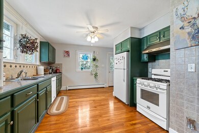 101 W Plain St unit SF, Wayland, MA 01778 - photo 7