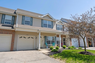 5502 Gabriels Landing Dr unit 502, Galloway, OH 43119 - photo 3