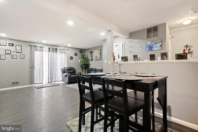 16712 Georgetown Rd, Woodbridge, VA 22191 - photo 5