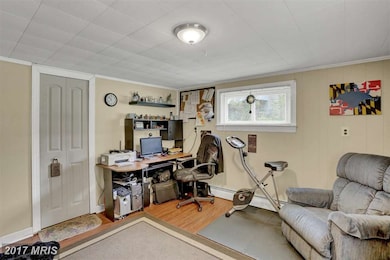 2704 Paper Mill Rd, Phoenix, MD 21131 - photo 5