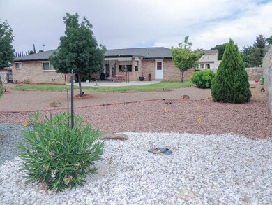 1813 Mike Hill Dr, El Paso, TX 79936 - photo 2