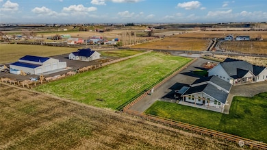 1068 Locher Rd, Touchet, WA 99360 - photo 5