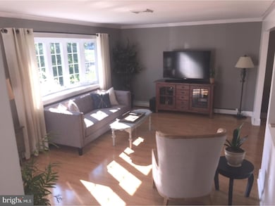 518 Penrose Ln, Warminster, PA 18974 - photo 6