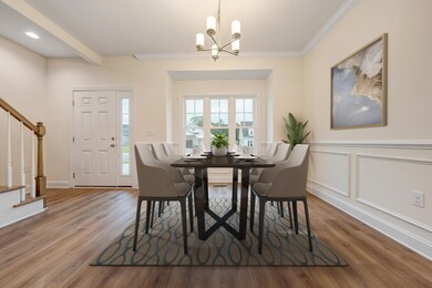 3. Dining Staged