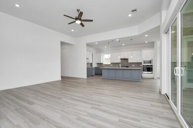 15457 Sun Rose St, Conroe, TX 77302 - photo 7