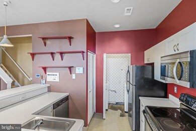 1306 Barbara's Ct, North Wales, PA 19454 - photo 6