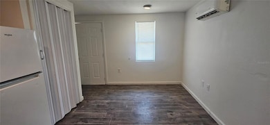 4748 Us Highway 17 unit 13, de Leon Springs, FL 32130 - photo 4