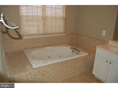 304 Bella Ln, King of Prussia, PA 19406 - photo 7