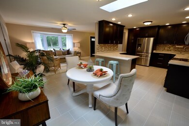 618 Trixsam Rd, Sykesville, MD 21784 - photo 3