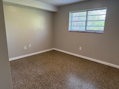 100 Ridgeview Lane, Apt 1 3