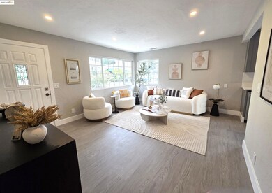 14851 Boulevard Ct, San Leandro, CA 94578 - photo 3