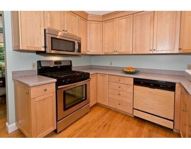 6 Knollwood Ct unit 6, Burlington, MA 01803 - photo 5