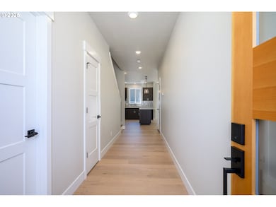 3208 E Province Ct, Newberg, OR 97132 - photo 4