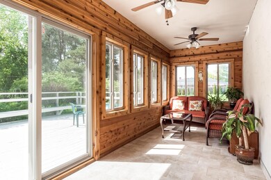 3 season room