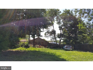 115 Guest St, Penns Grove, NJ 08069 - photo 2