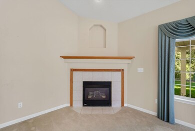 6-web-or-mls-CAMA0596