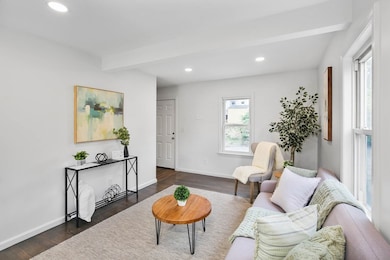 8 Whittier St, Worcester, MA 01605 - photo 7