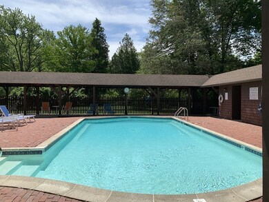 175 Milton St unit 10, Milton, MA 02186 - photo 3