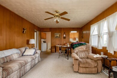 2021 W Olive St-10