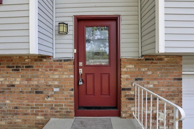 664 Bainbrook Ct, Reynoldsburg, OH 43068 - photo 4