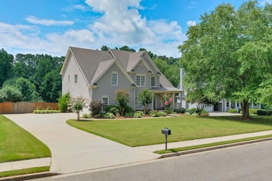 8645 Woodland View Dr, Gainesville, GA 30506 - photo 3